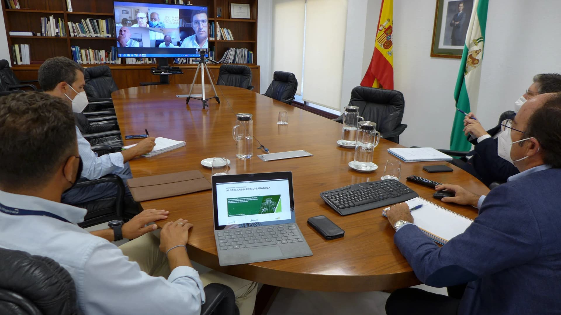 Los responsables de la APBA, APL y Adif avanzan en el proyecto de Autopista Ferroviaria