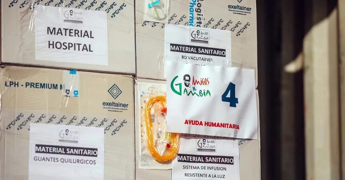 Grupo Alonso colabora en el envío de material solidario a Gambia