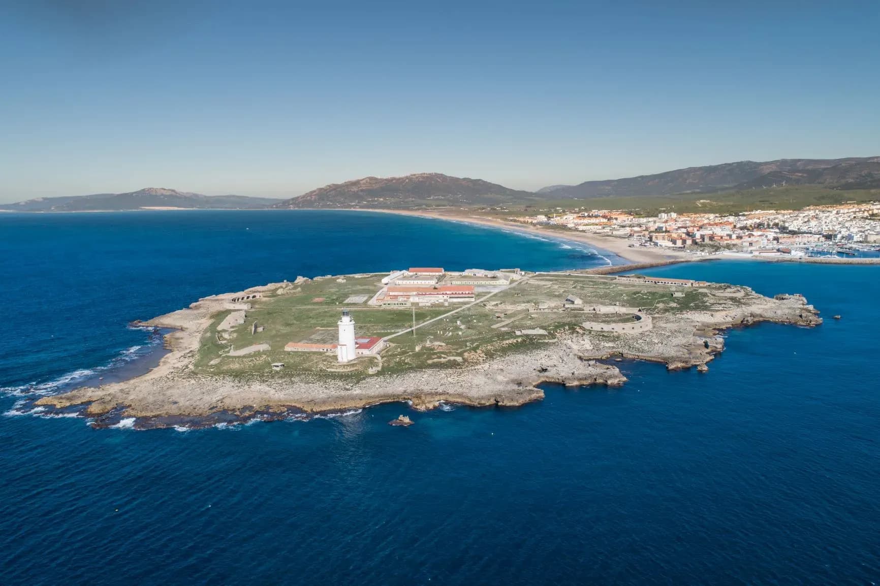 La APBA adjudica la rehabilitación del Faro de Tarifa