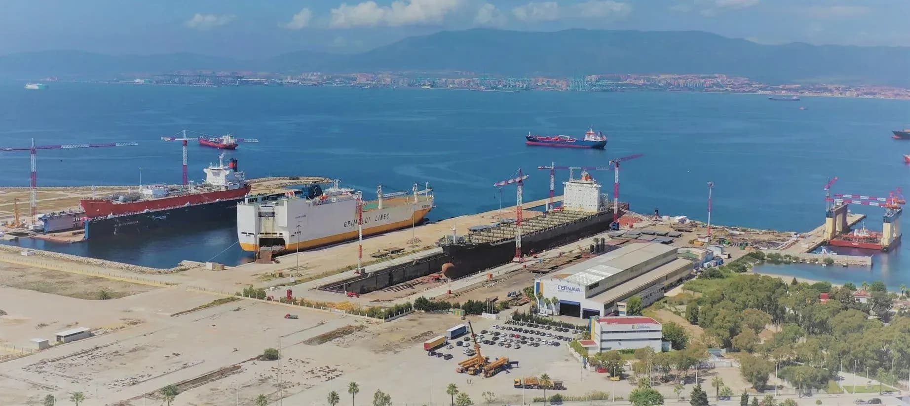 Astilleros Cernaval no baja el ritmo