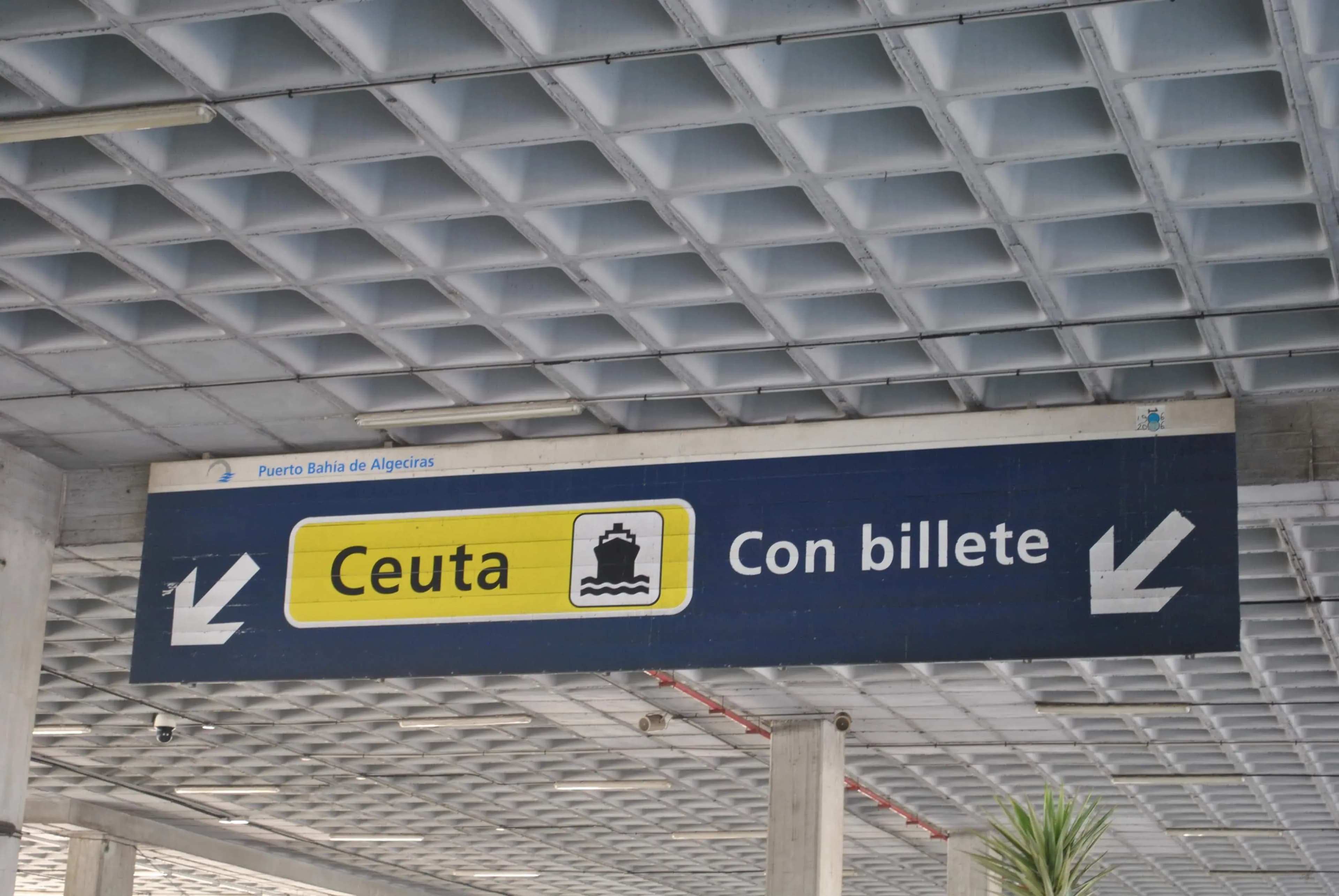 Interior habla con los alcaldes afectados por la OPE