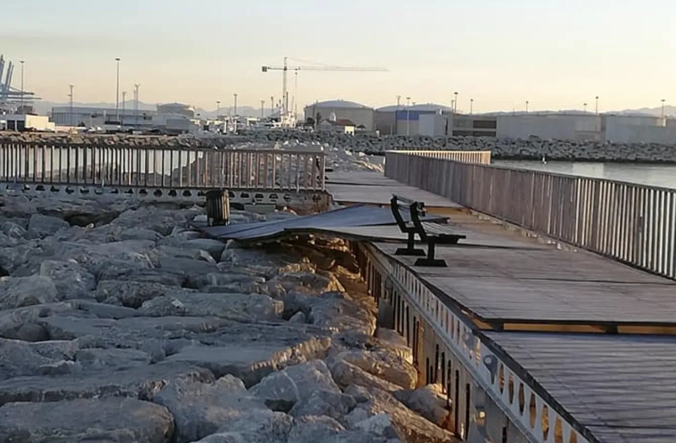 La APBA inicia el arreglo de la pasarela del puerto deportivo del Saladillo