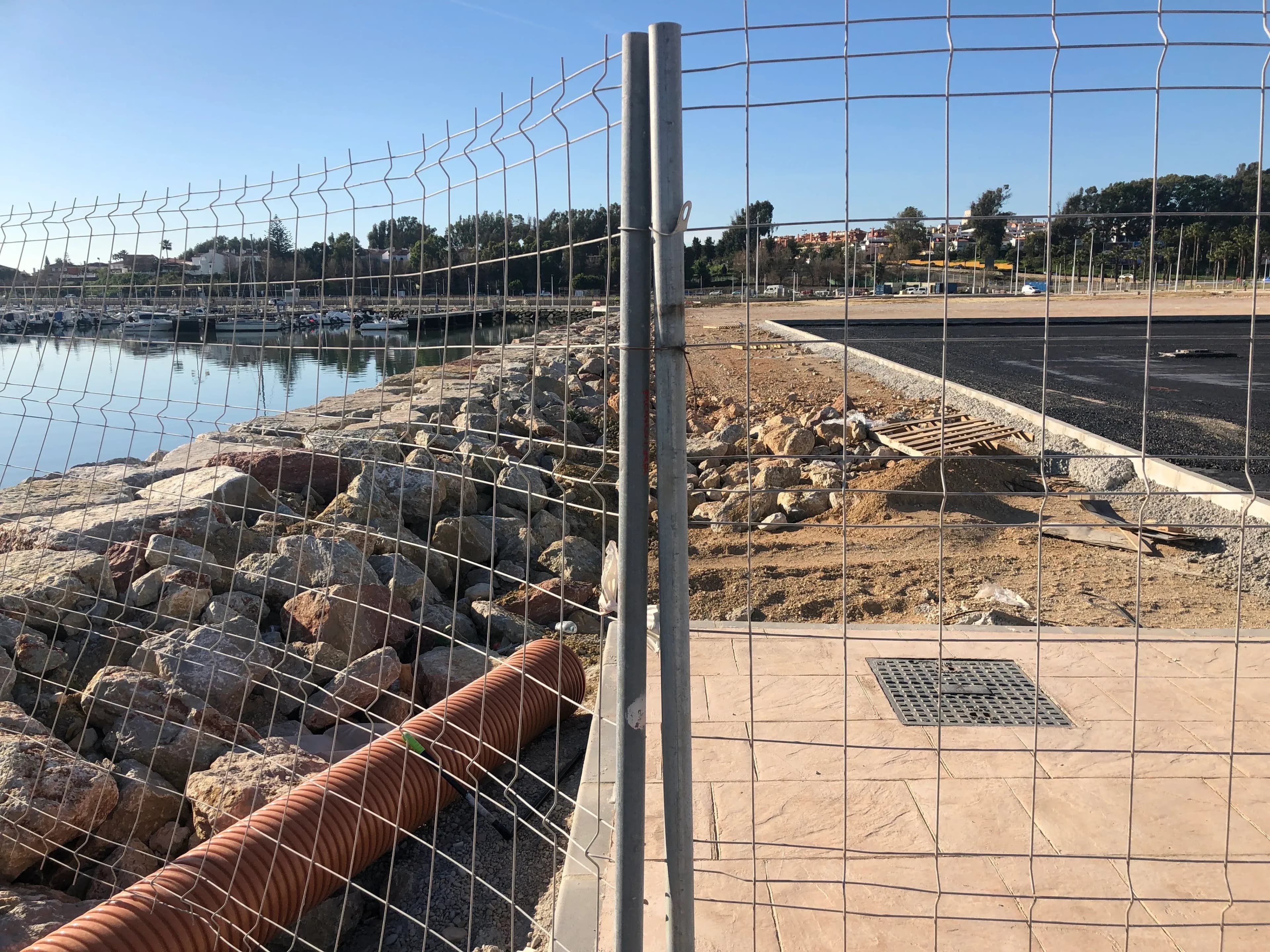 El Puerto de Algeciras vuelve a ponerse manos a las obras