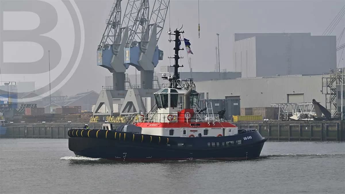 Boluda Towage incorpora dos nuevos remolcadores a su flota europea tras su llegada al puerto de Róterdam