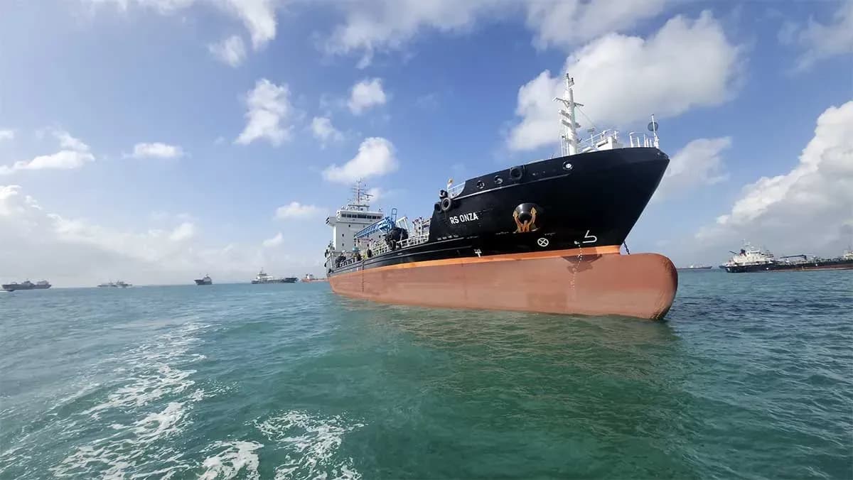 SUARDIAZ Energy pone en servicio el buque quimiquero RS Onza para el suministro de metanol a Moeve