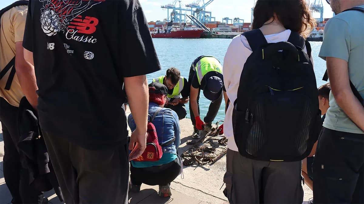 El Puerto de Algeciras muestra a estudiantes sus proyectos de regeneración marina