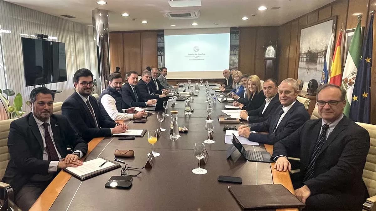 El Puerto de Huelva mantiene las bonificaciones a empresas con buenas prácticas ambientales y servicios de calidad