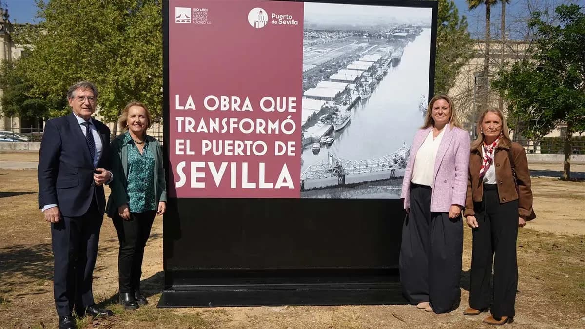 La exposición sobre la Corta de Tablada repasa el cambio que redefinió el Puerto de Sevilla