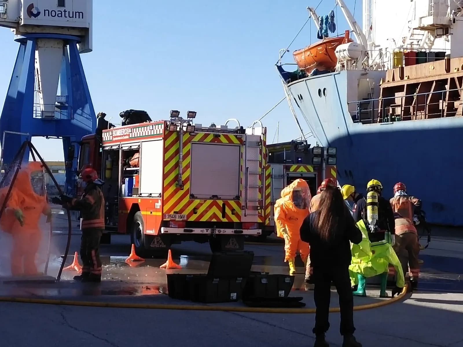 Simulacro de escape de amoniaco en el Puerto de Castellón