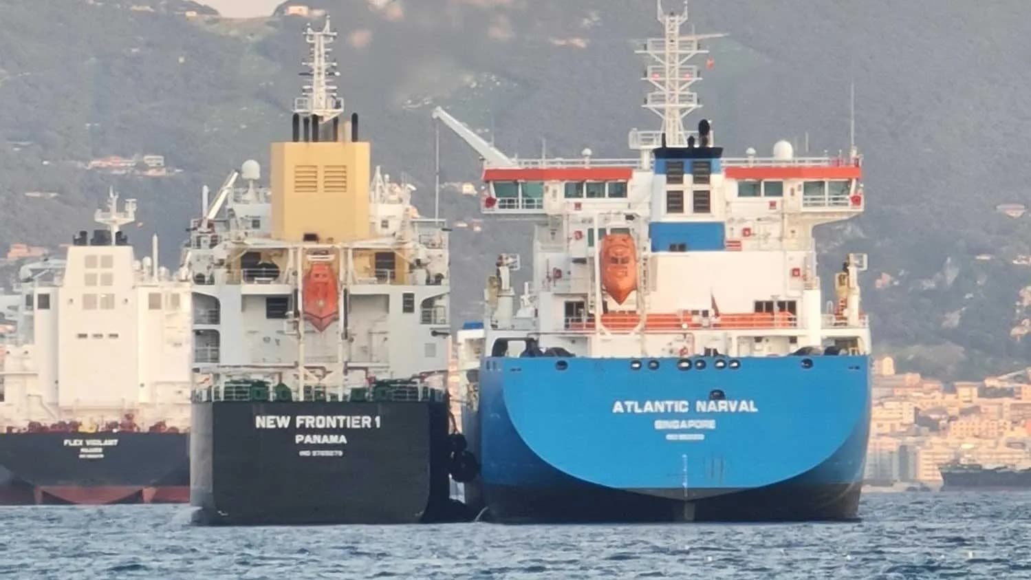El Puerto de Algeciras realiza el primer suministro de GNL en fondeo de España