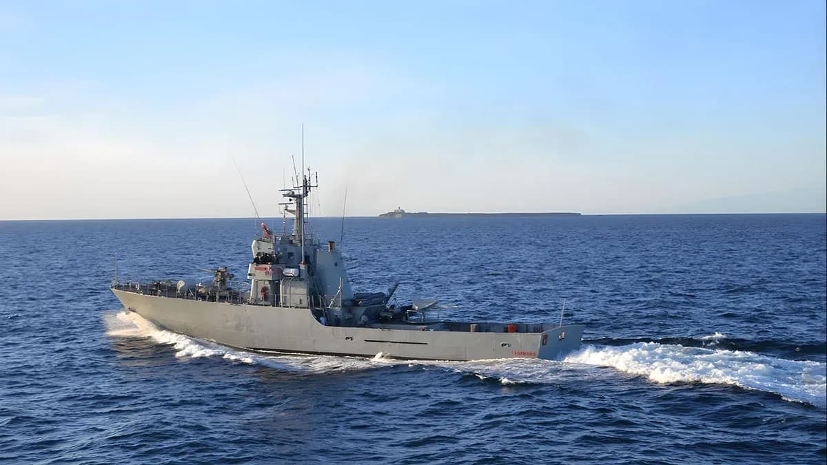 El patrullero Tagomago finaliza su misión de vigilancia y disuasión en el Estrecho de Gibraltar
