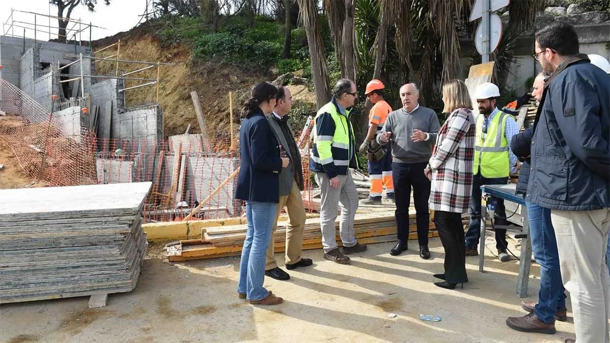 APBA y Ayuntamiento de Algeciras supervisan los trabajos que se están realizando en el talud del Acceso Norte