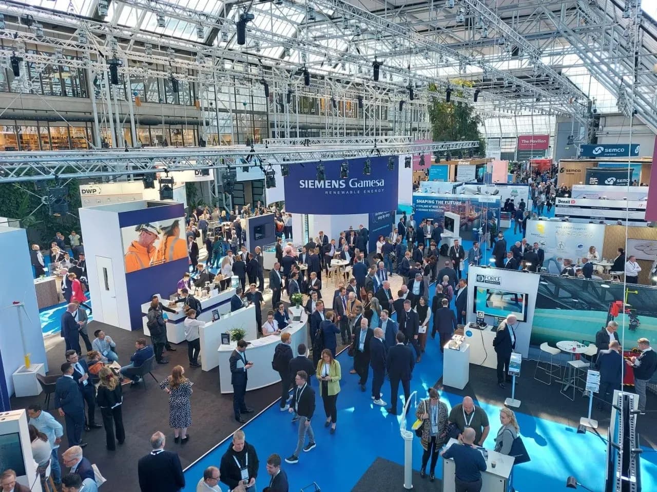 Puerto de Tarragona refuerza su posicionamiento como hub de eólica marina flotante en la WindEurope de Madrid