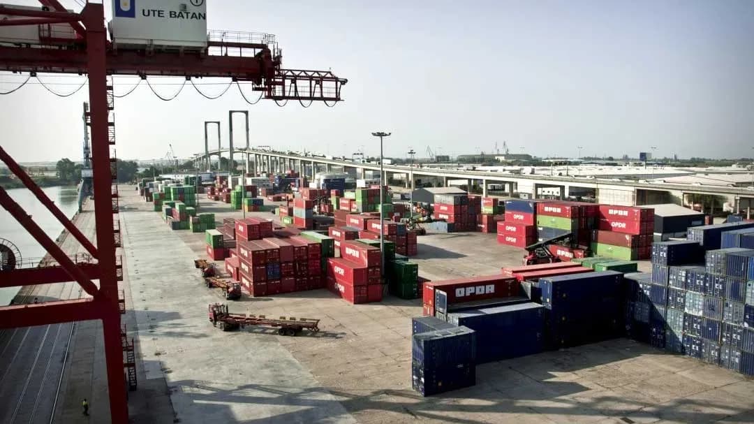 La totalidad de la plantilla de estibadores del Puerto de Sevilla se integra en el nuevo CPE Híspalis
