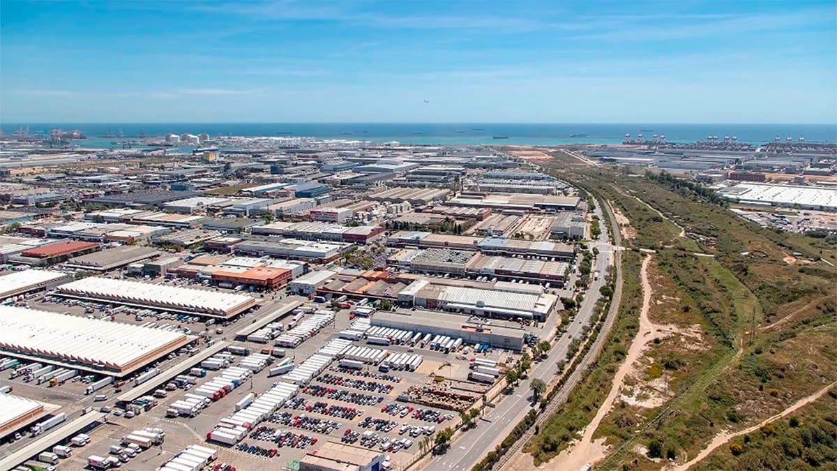 Andalucía concentra el 14,6% de los trabajadores del sector logístico con casi 123.140