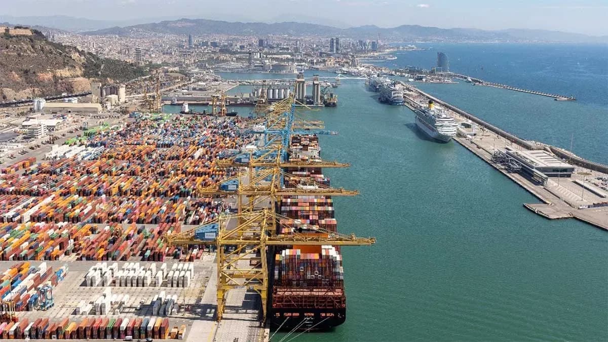 El Comité de Bienestar de la Gente de Mar del Puerto de Barcelona pide proteger a los tripulantes atrapados en el estrecho de Ormuz