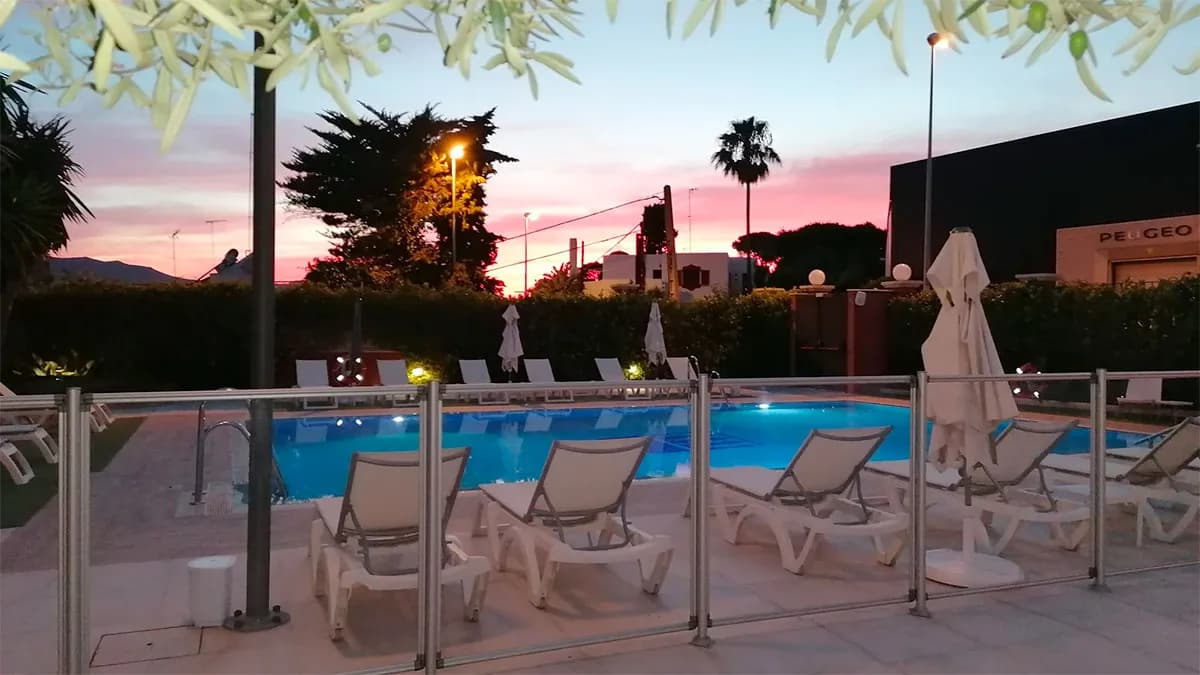 Las noches de verano se viven en el Hotel Alborán de Algeciras