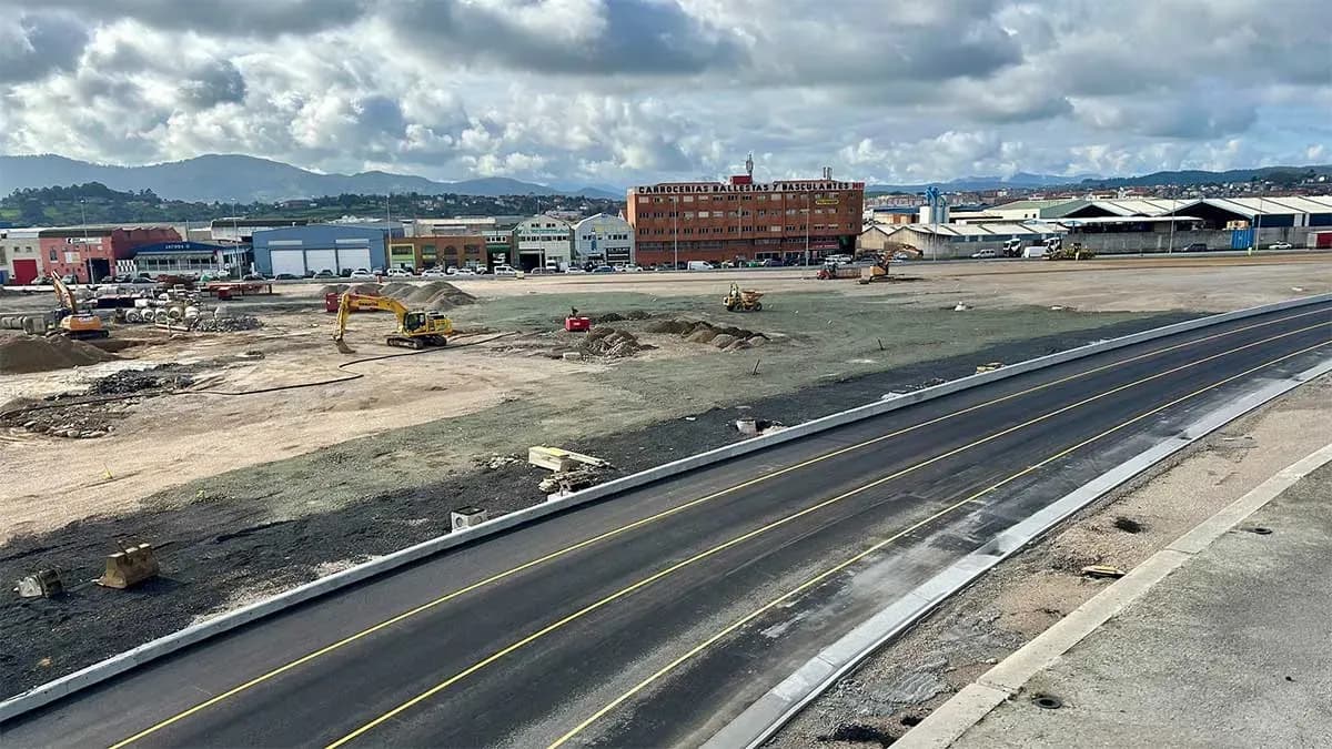 El Puerto de Santander sumará 45.000 metros cuadrados de superficie operativa en mayo tras la urbanización de Raos
