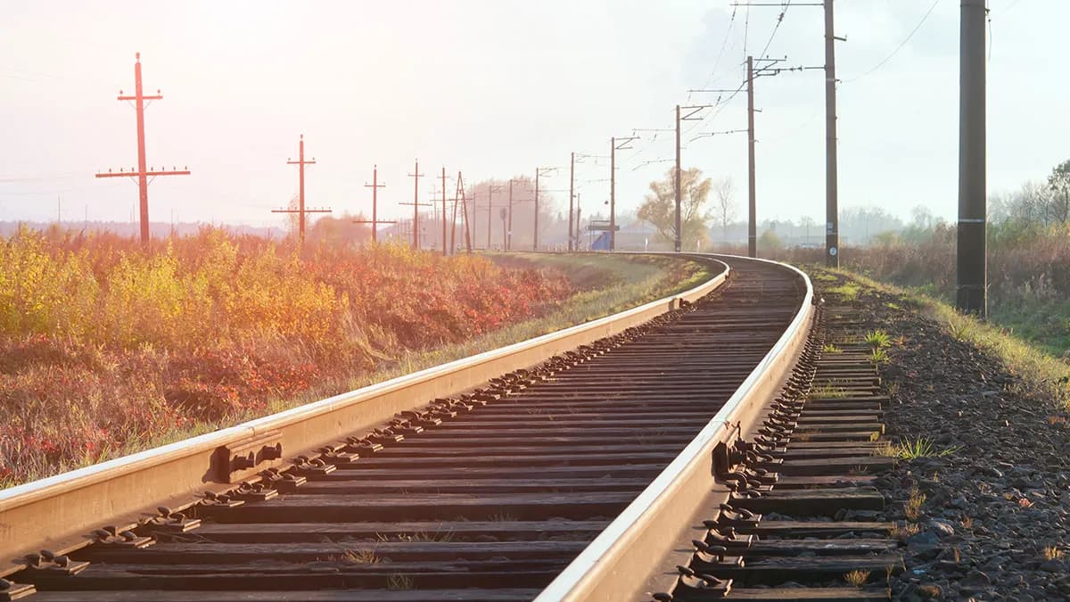 Avanza la electrificación de la línea ferroviaria Bobadilla-Algeciras con evaluaciones ambientales en curso