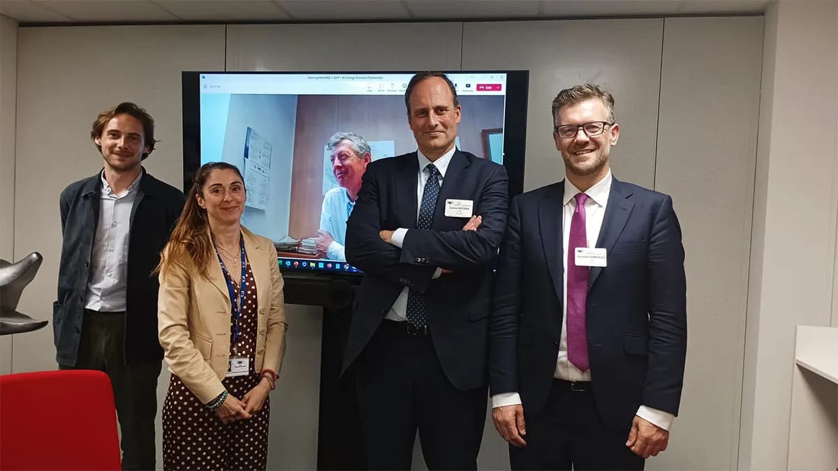 Puerto de Vigo expone en Bruselas un plan de transición energética para la descarbonización de la flota