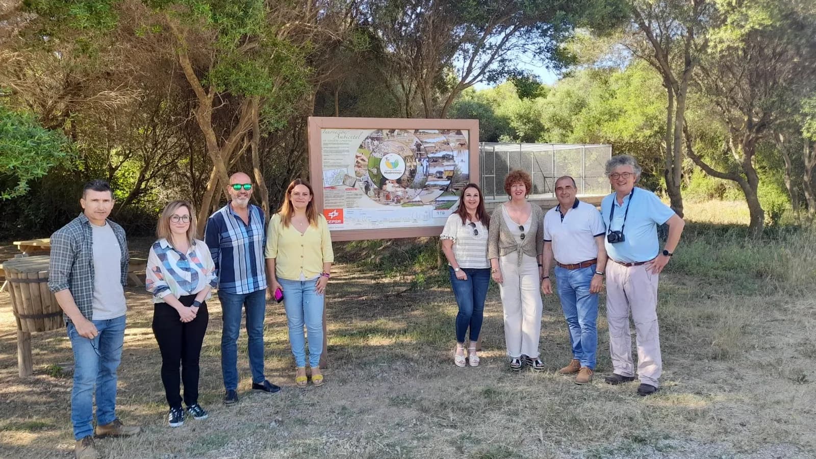 Concejales de San Roque visitan la estación de investigación biológica de Fundación Cepsa