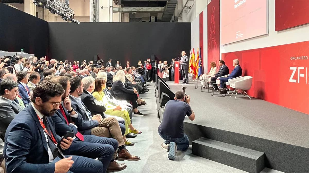 La Zona Franca de Cádiz presenta en el SIL su nuevo modelo de industria 4.0