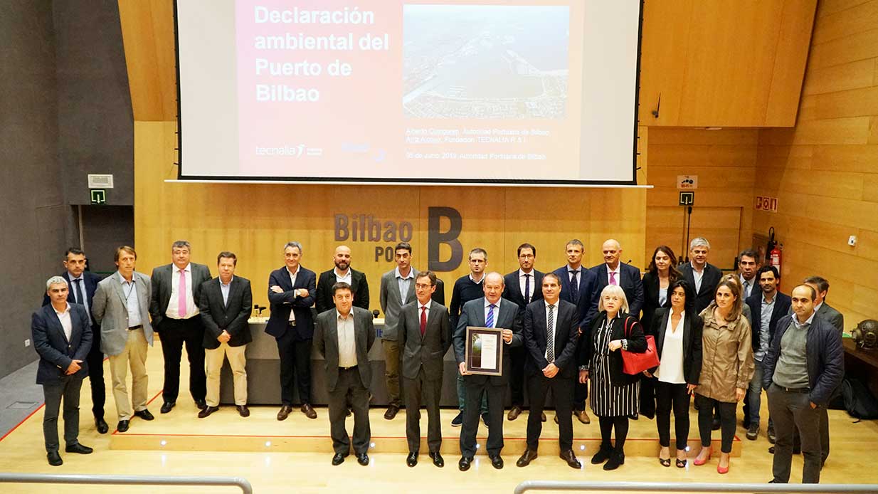 Entrega-certificado-EPD-al-puerto-de-Bilbao