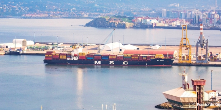 Cuatro ex altos cargos afrontan cárcel por la ampliación del puerto de Gijón