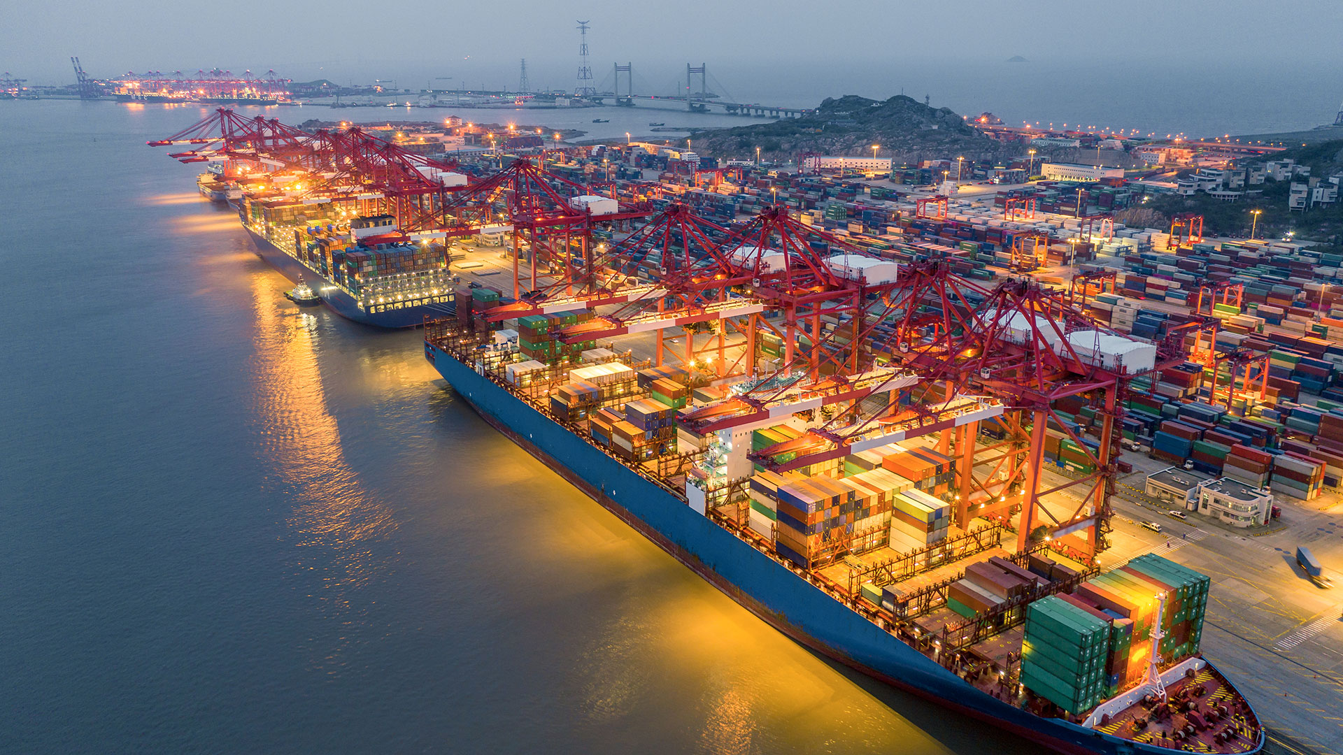 El comercio marítimo mundial cae un 0,5% en 2022, según un informe de  Clarksons
