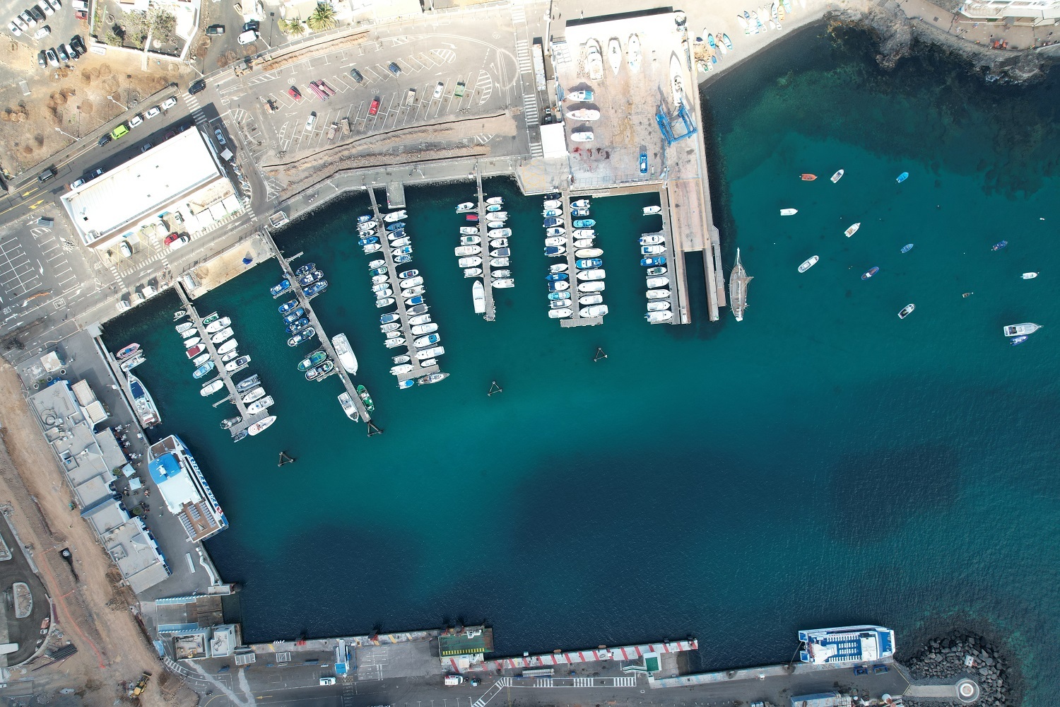 El club náutico de Lanzarote ampliará sus espacios tras la finalización de las obras del nuevo puerto de Playa Blanca