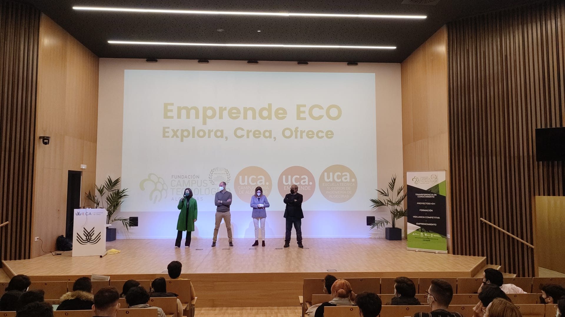 Éxito del evento "Emprende ECO: Explora, Crea, Ofrece"