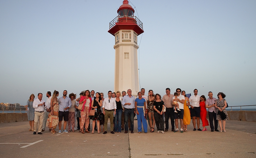 El Puerto invita a los almerienses a ver el atardecer en el Faro